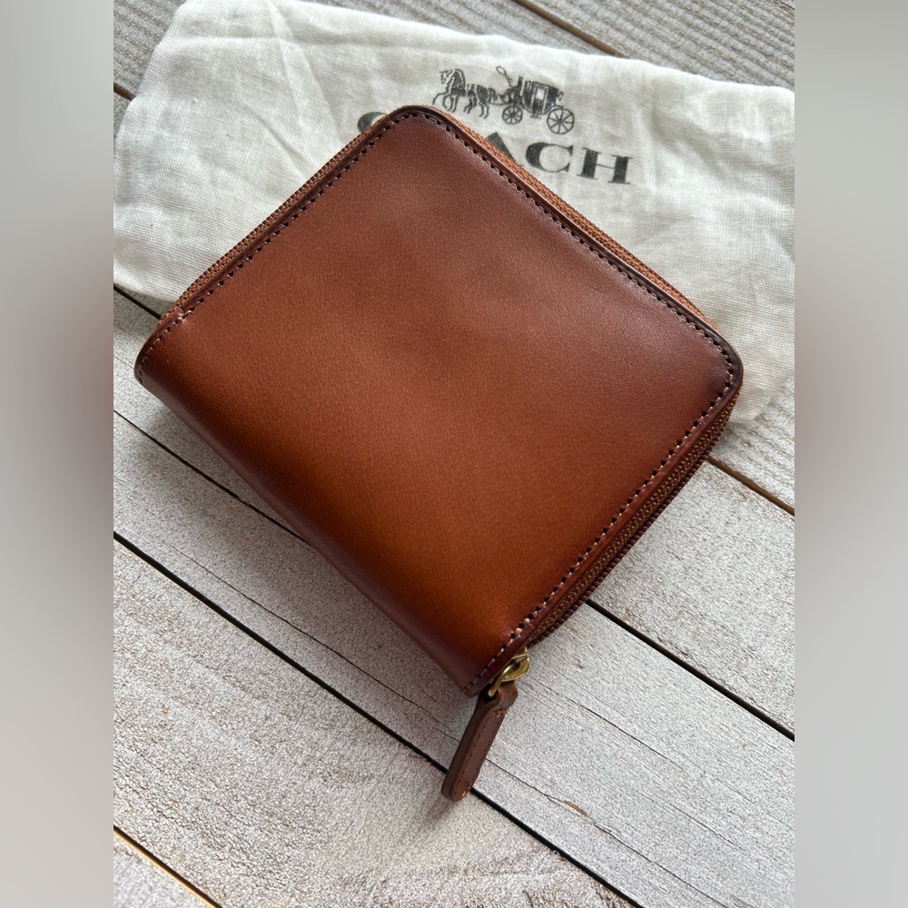 Vintage Coach Bifold water Buffalo Leather Wallet